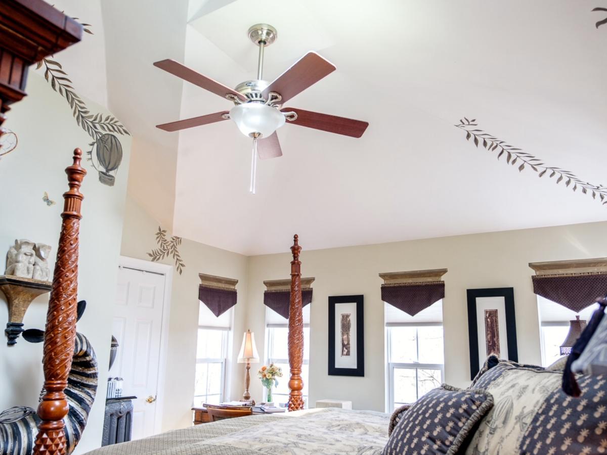 Gaslight Bed & Breakfast 3*